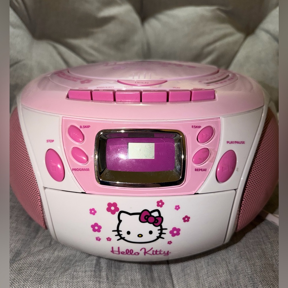 Vintage Hello Kitty Pink & White CD and Cassette Music Player